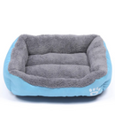 Cama Almofada Quadrada Flanelada com Tecido Oxford Resistente